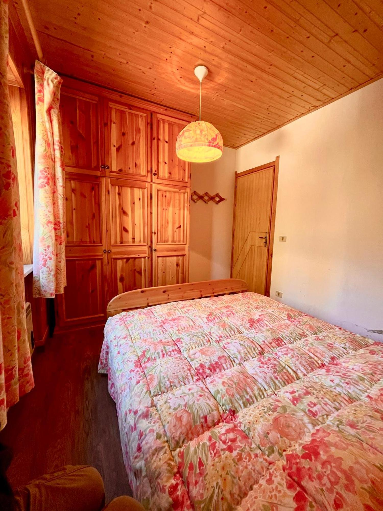 Апартаменты Dolcevita House In Camigliatello Камильятелло-Силано Экстерьер фото